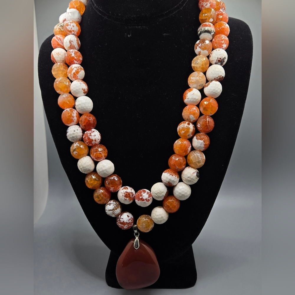 Chunky Carnelian Snakeskin Agate w/Druzy Inclusion Heavy 296g  20" Long - Picture 2 of 5